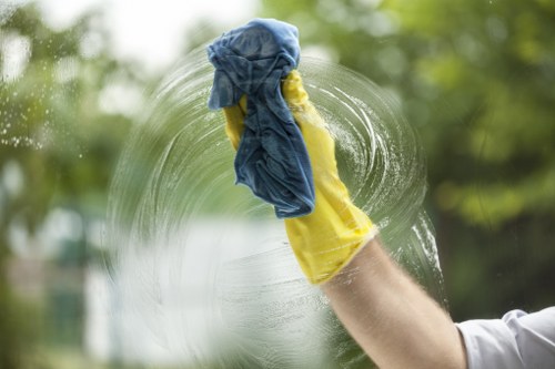 Detailed kitchen and bathroom deep cleaning for an Ilford property